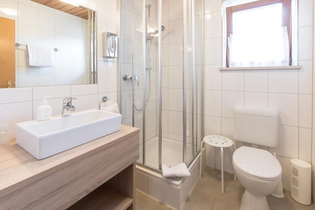 Hotel Palko Dingolfing Kültér fotó
