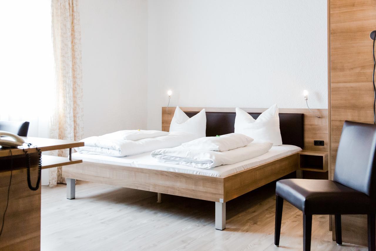Hotel Palko Dingolfing Kültér fotó